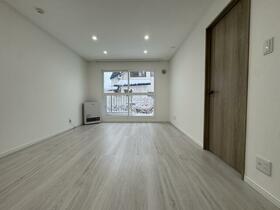 ライラックマンション　１０６号