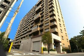 静岡県三島市一番町