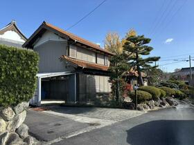 三重県三重郡菰野町大字小島