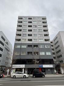 北海道札幌市中央区大通西１５丁目