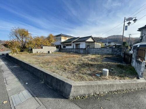 Land, 山梨県 西八代郡市