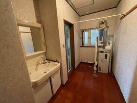 detached 秋田県横手市下境字板小屋