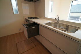 福岡県福岡市東区青葉６丁目