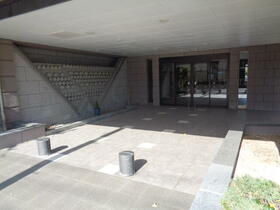 ポレスター鈴鹿