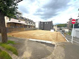 福岡県福岡市中央区平和３丁目