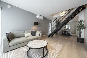 北海道札幌市白石区中央三条１丁目