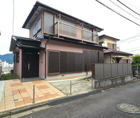 神奈川県秦野市曲松１丁目