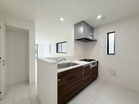 東京都八王子市散田町１丁目