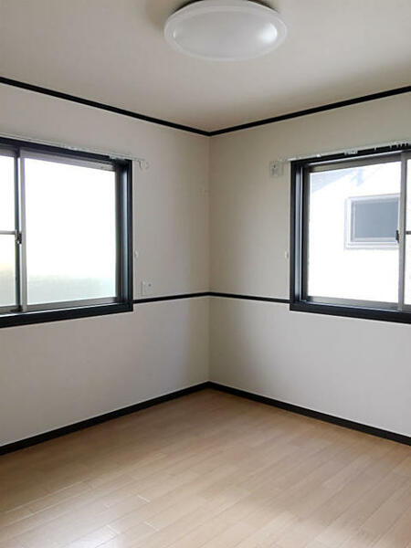 detached 群馬県富岡市神農原
地図を見る