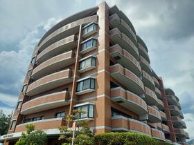 兵庫県宝塚市口谷東3丁目