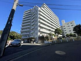 神奈川県藤沢市片瀬海岸１丁目