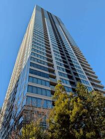 東京都港区白金１丁目