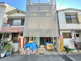 大阪府東大阪市加納２丁目