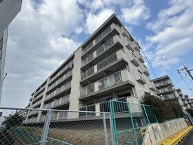 エメラルドタウン本城Ｊ棟