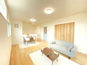 兵庫県姫路市網干区垣内南町