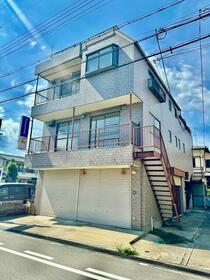 兵庫県伊丹市荻野１丁目