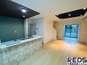 東京都府中市若松町３丁目