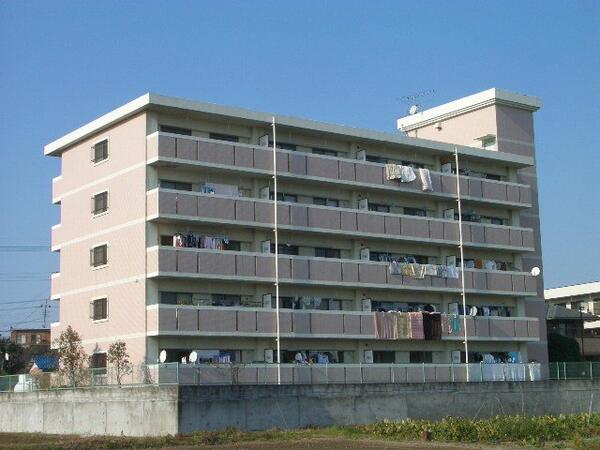 apartment 埼玉県大里郡寄居町大字桜沢
地図を見る