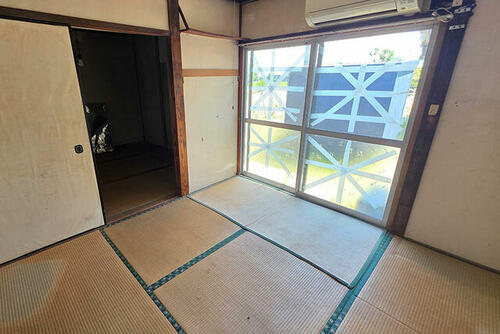 detached 大分県宇佐市大字江須賀