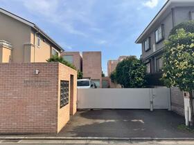 ガーデンコート成城　Ｕｎｉｔｅｄ　Ｃｕｂｅｓ