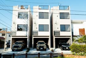 沖縄県中頭郡北谷町字宮城