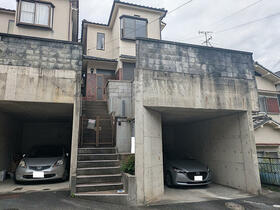 奈良県奈良市富雄元町１丁目