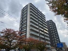 リヴィエール八幡さくら通りヴェリエ