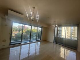 ル・サンク上幟町