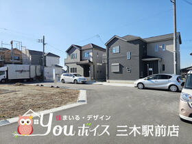 兵庫県三木市岩宮