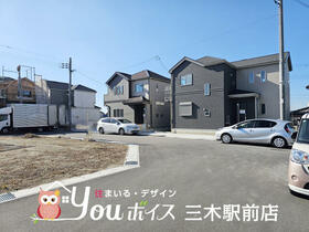 兵庫県三木市岩宮