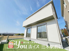 兵庫県三木市岩宮