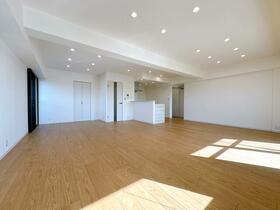 徳川園サンハイツ