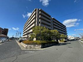 サーパス上中野