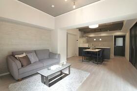 大阪府大阪市城東区中央１丁目