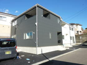 神奈川県平塚市岡崎