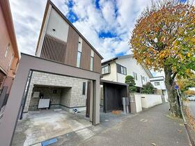 神奈川県川崎市宮前区野川台１丁目