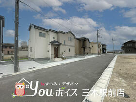 兵庫県三木市岩宮