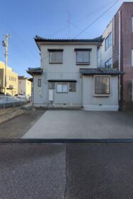 新潟県新潟市中央区女池南２丁目