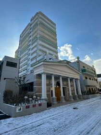 北海道札幌市中央区南十二条西２３丁目