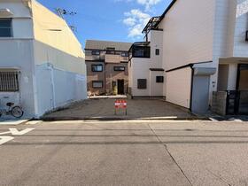 大阪府堺市西区浜寺石津町中５丁