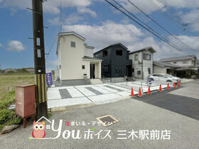 兵庫県加東市多井田