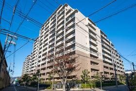 モンセーヌ住吉川公園１番館