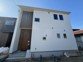 愛知県知多郡美浜町大字奥田字石亀