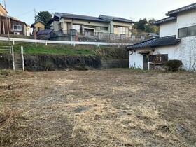 福岡県飯塚市上三緒