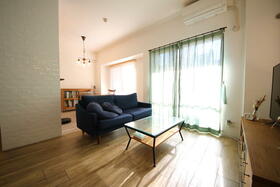 大阪府大阪市北区天神橋６丁目