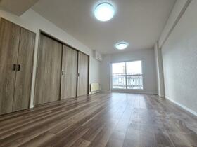 北海道札幌市豊平区平岸三条１８丁目