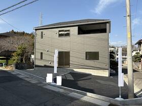 神奈川県南足柄市沼田