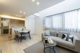 北海道札幌市西区発寒十三条２丁目