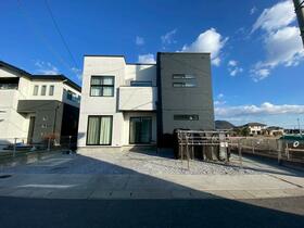 香川県木田郡三木町大字氷上