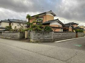 新潟県新潟市北区東栄町2丁目